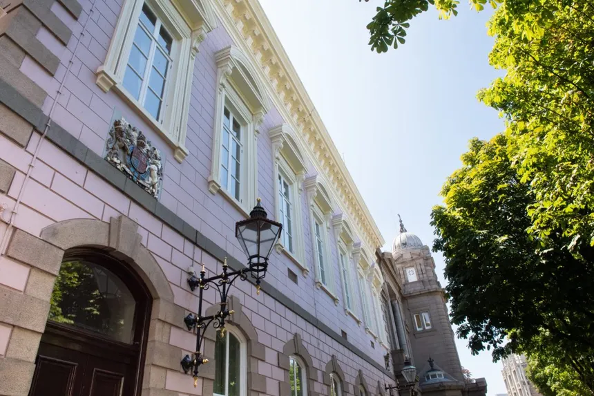 American heiress lawsuit over Jersey estate with documents linked to Epstein network